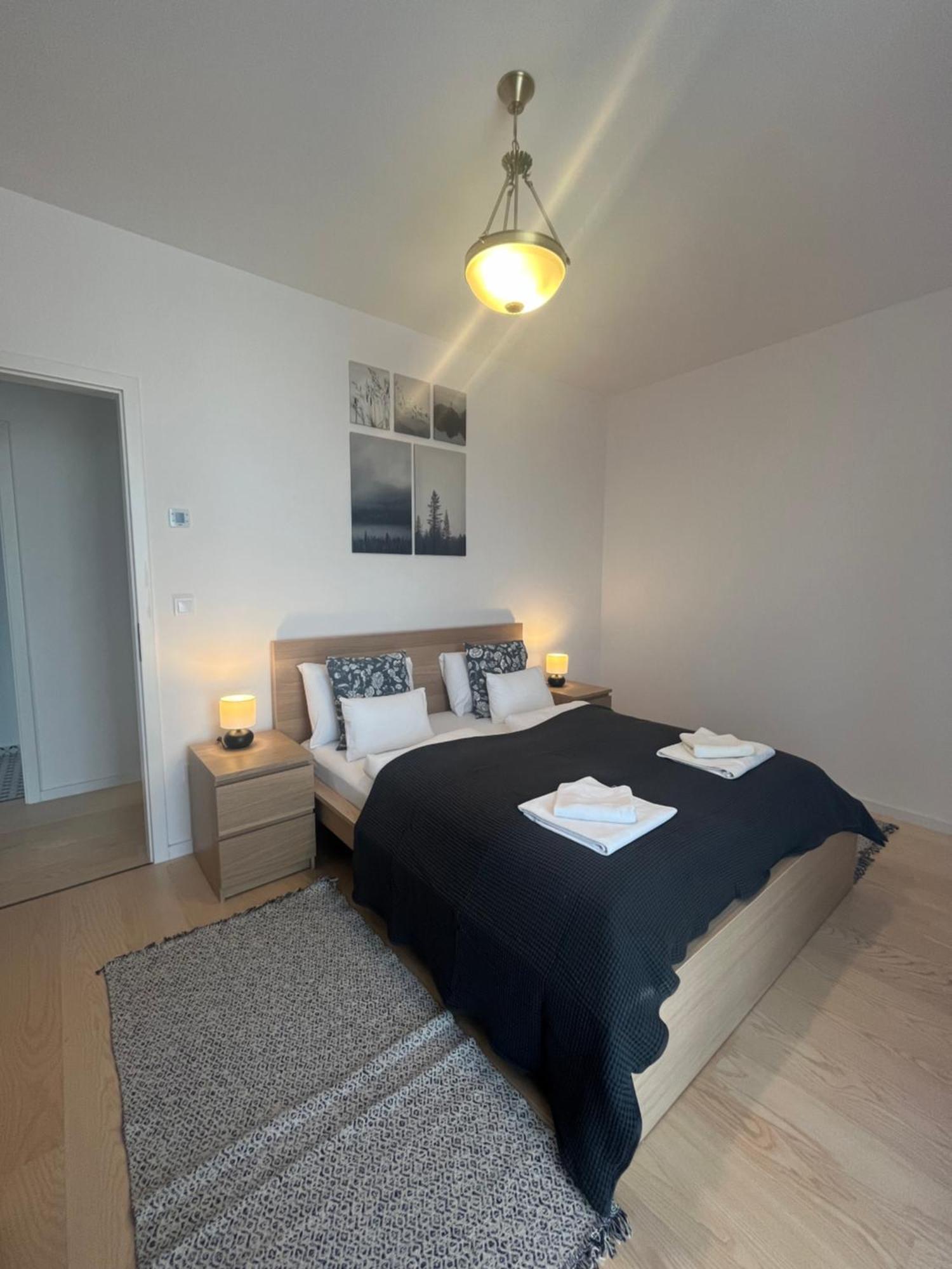 Waterfront City Apartments By Urbanrent Budapest Exteriör bild