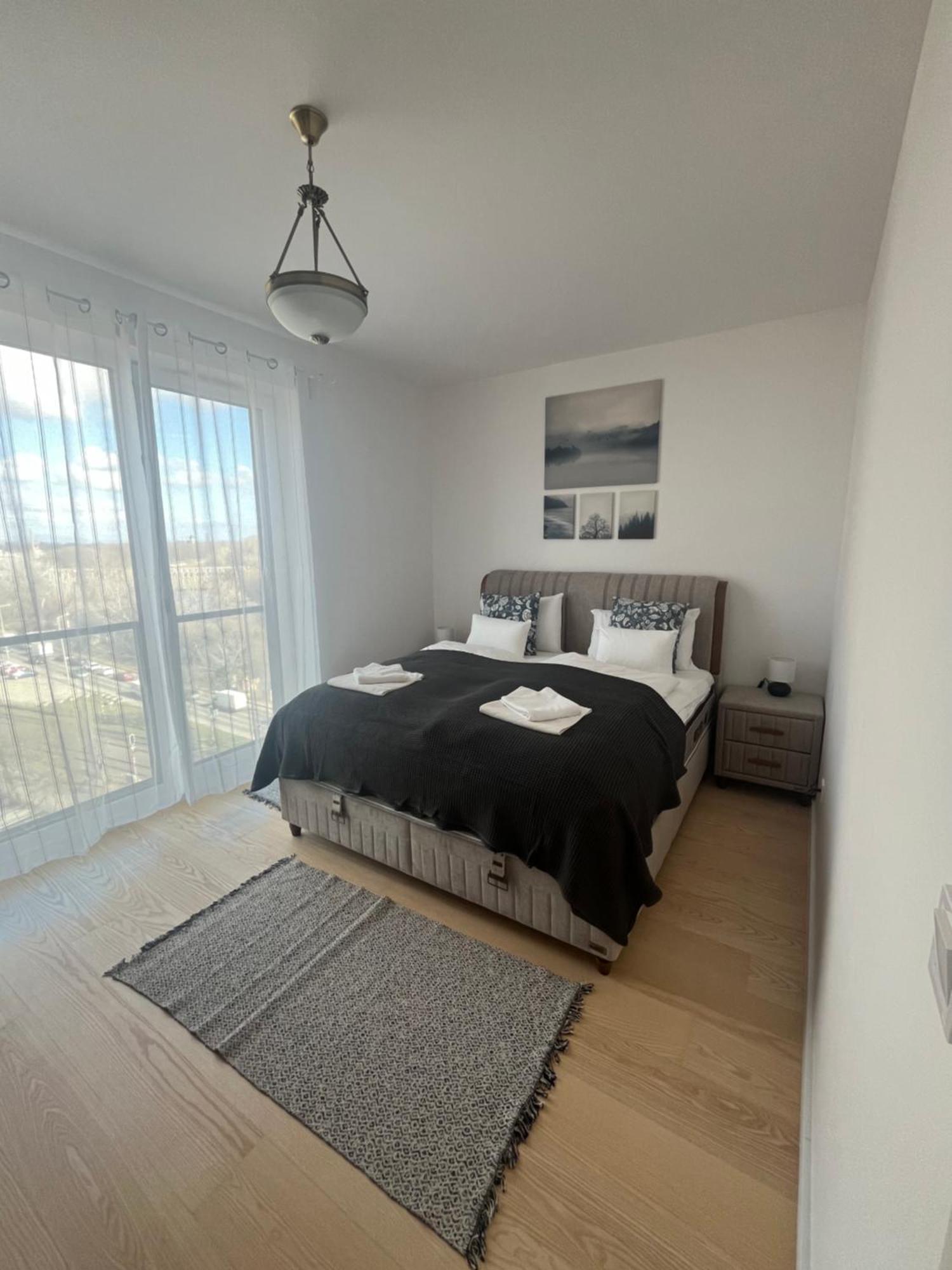 Waterfront City Apartments By Urbanrent Budapest Exteriör bild