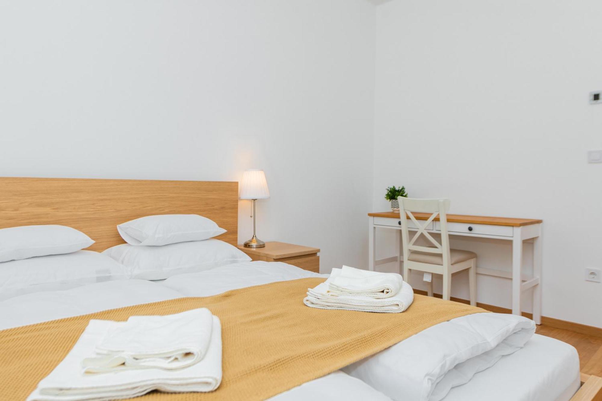 Waterfront City Apartments By Urbanrent Budapest Exteriör bild