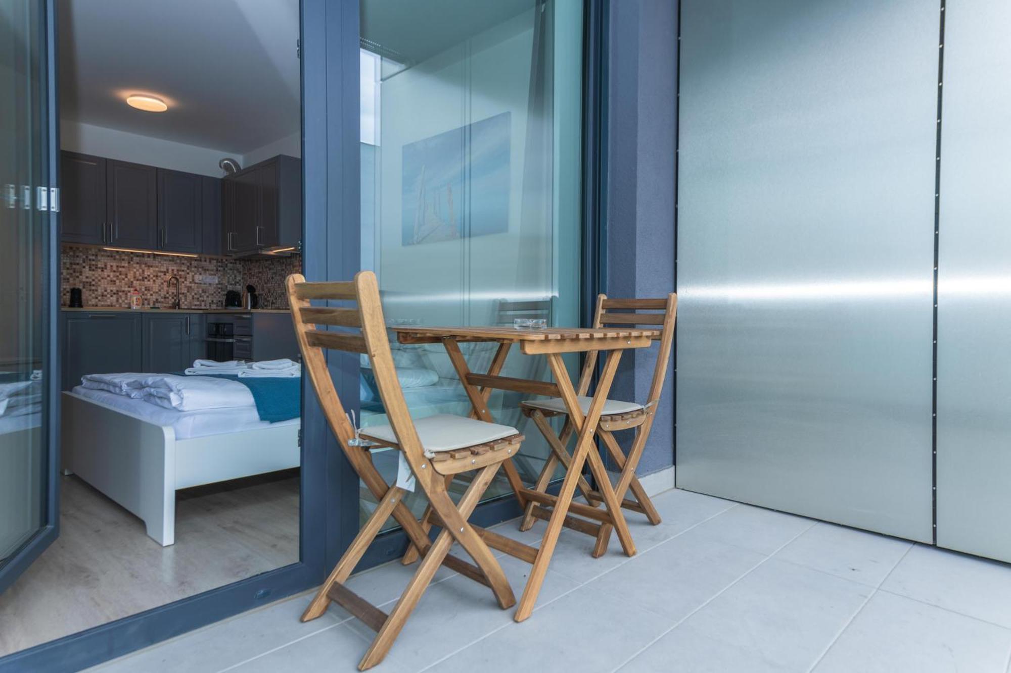 Waterfront City Apartments By Urbanrent Budapest Exteriör bild